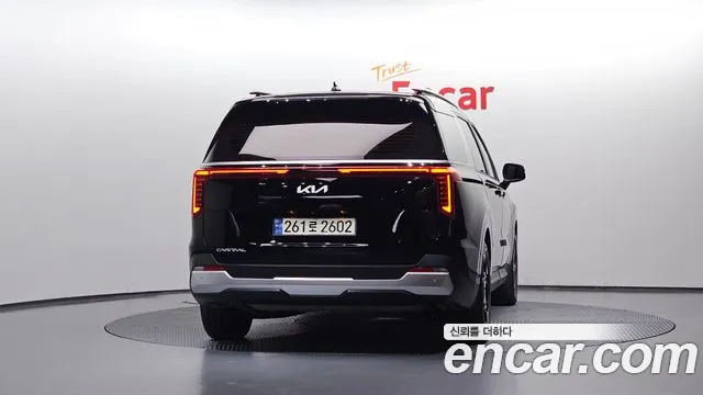 Kia Carnival 4th Gen — Фото автомобиля 4