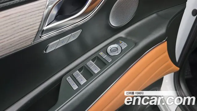 Genesis GV80 — Фото автомобиля 21