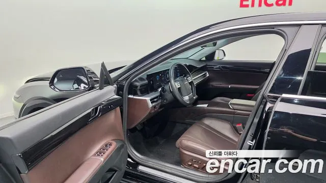 Hyundai Grandeur Grandeur (GN7) 2.5 Бензин 2WD — Фото автомобиля 10