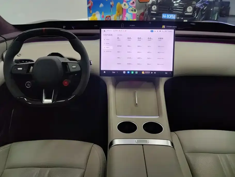 Xiaomi Auto Xiaomi YU7 2025 Ultra Long Range High Performance AWD Max Edition — Фото автомобиля 12