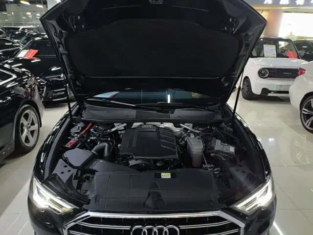 Audi A6L — Фото автомобиля 19