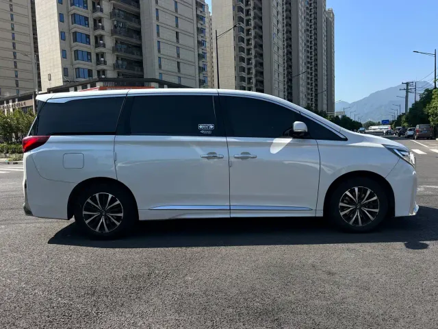 GAC Trumpchi M8 — Фото автомобиля 8