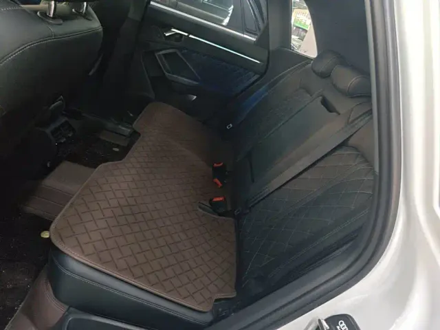 Audi Q3 — Фото автомобиля 16