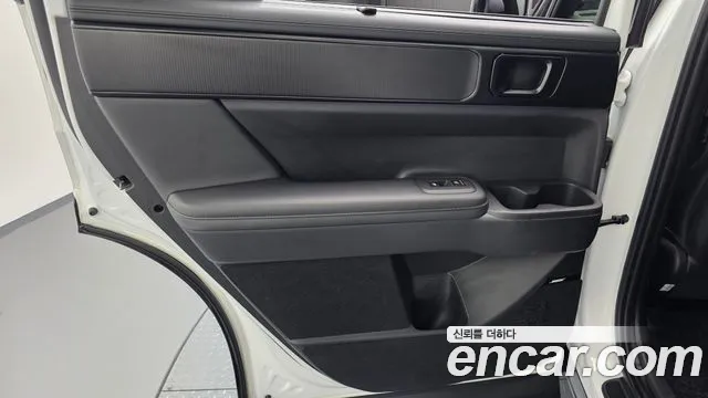 Hyundai Santafe Santa Fe (MX5) Бензин 2.5T 2WD — Фото автомобиля 21