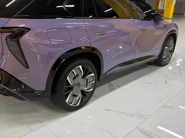Hongqi Tian Gong 08 — Фото автомобиля 3