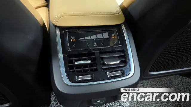 Вольво V60 V60 Cross Country 2 поколение B5 Pro AWD — Фото автомобиля 18