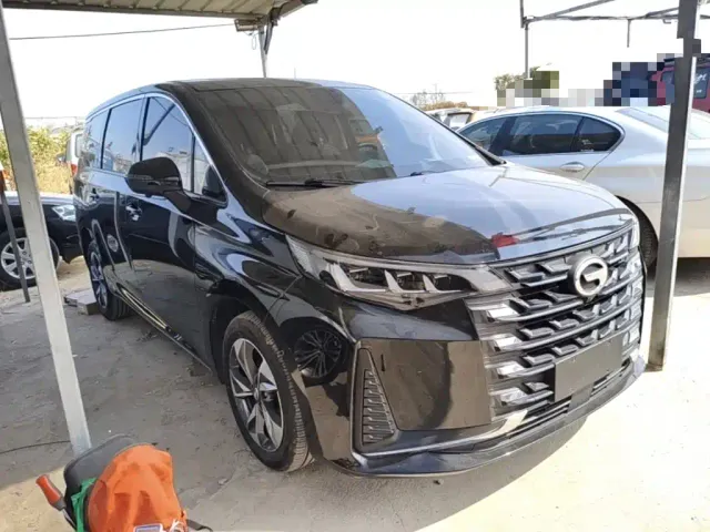 GAC Trumpchi M6 — Фото автомобиля 3