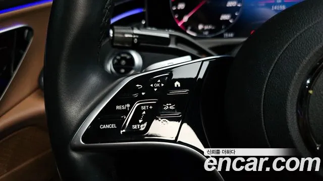 Mercedes-Benz E-Class — Фото автомобиля 29