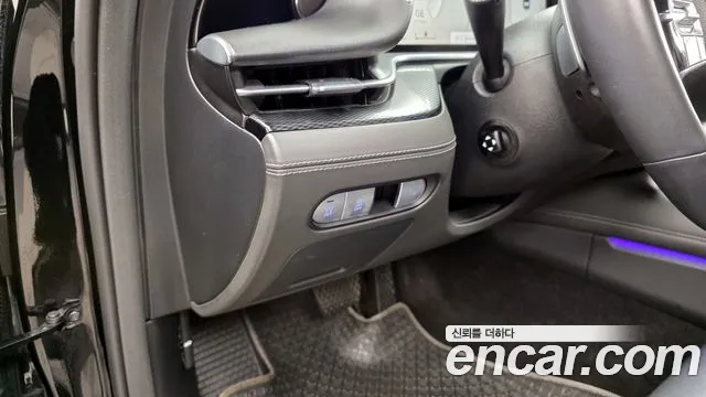 Genesis G90 Бензин 3.5 турбо AWD — Фото автомобиля 18
