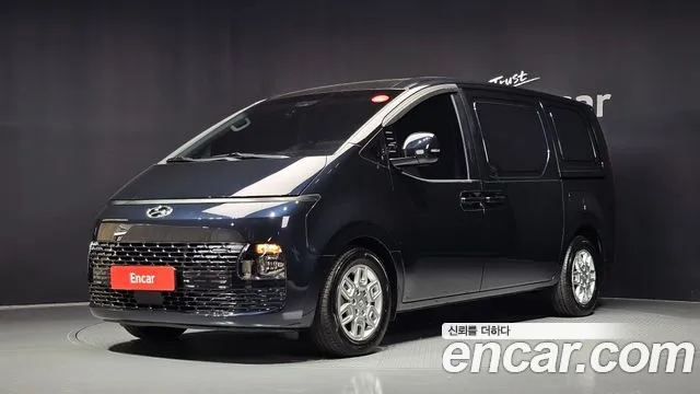 Фотография автомобиля — Hyundai Staria