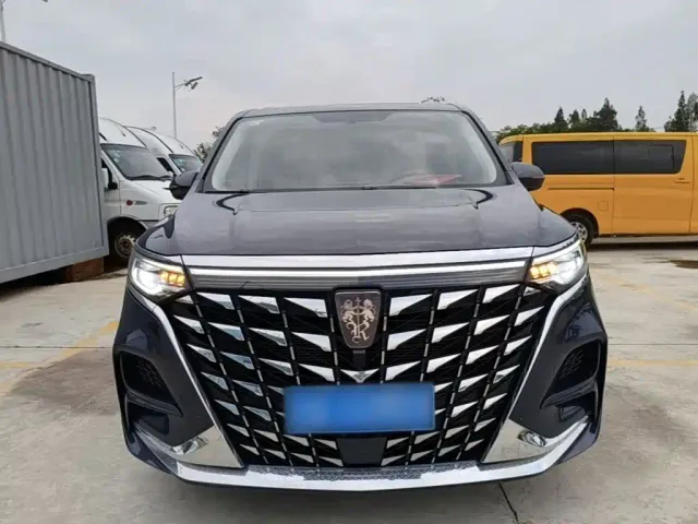 Roewe iMAX8 — Фото автомобиля 2