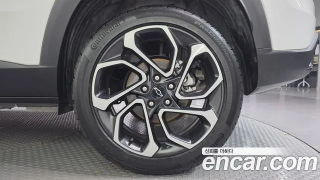 ChevroletGMDaewoo Trax Trax Кроссовер — Фото автомобиля 18
