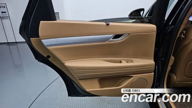 Genesis G80 RG3 — Фото автомобиля 25