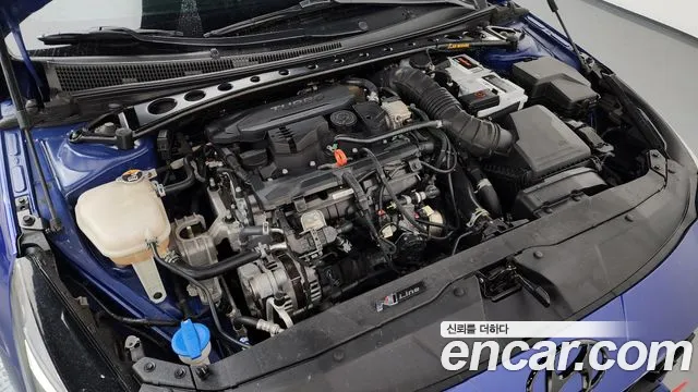 Hyundai Avante CN7 — Фото автомобиля 6