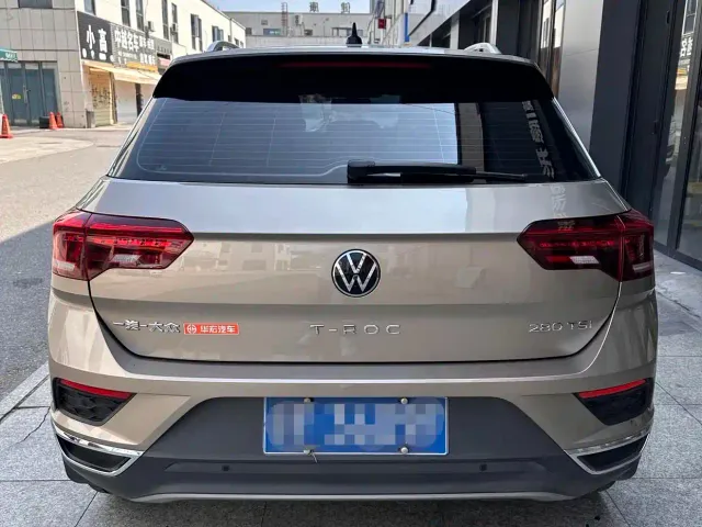 Volkswagen T-Roc — Фото автомобиля 5