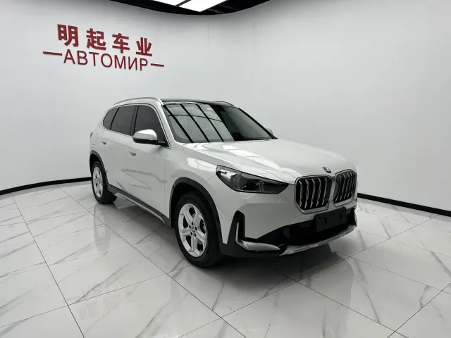 BMW X1 — Фото автомобиля 3