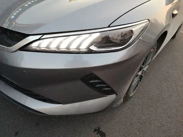 BYD Qin PLUS — Фото автомобиля 23