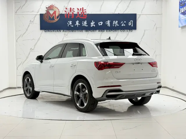 Audi Q3 — Фото автомобиля 4