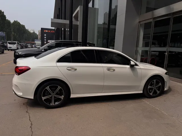 Mercedes-Benz A-Class — Фото автомобиля 4