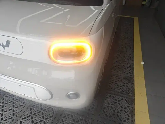 Wuling Hongguang Mini EV — Фото автомобиля 23