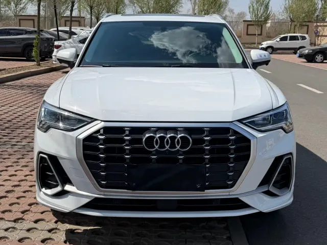Audi Q3 — Фото автомобиля 2