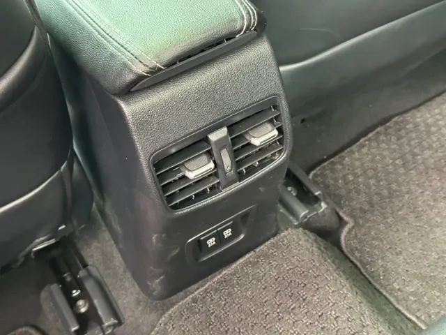 Toyota Corolla 2021 Hybrid 1.8L E-CVT Elite Edition — Фото автомобиля 17