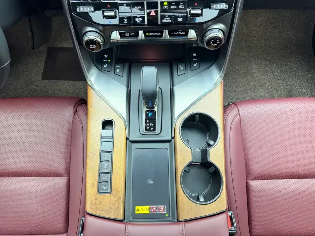 Lexus LX — Фото автомобиля 18