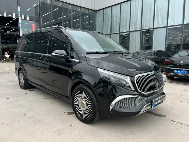 Mercedes-Benz V-Class — Фото автомобиля 3