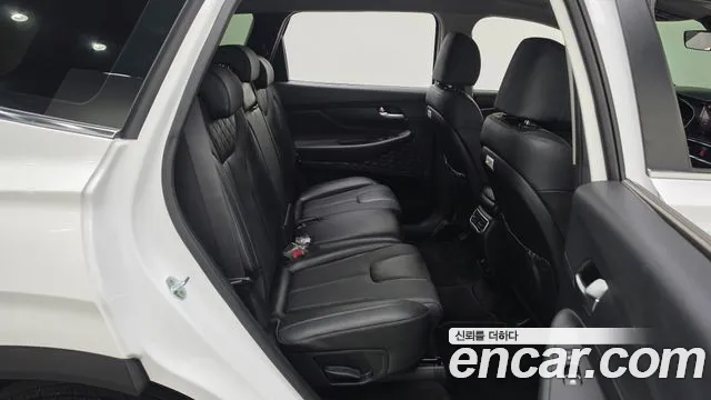 Hyundai Santafe Новый Santa Fe Бензин 2.5T 2WD — Фото автомобиля 2