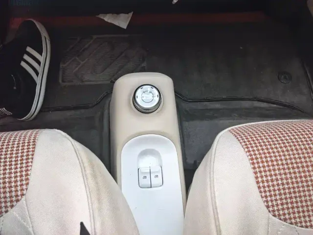 Wuling Hongguang Mini EV — Фото автомобиля 16