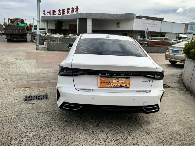 Chery Arrizo 8 — Фото автомобиля 9