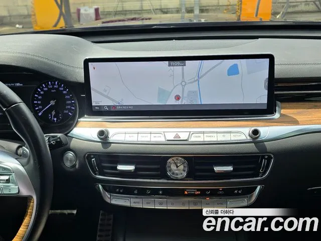 Kia K9 The New K9 2-е поколение — Фото автомобиля 11