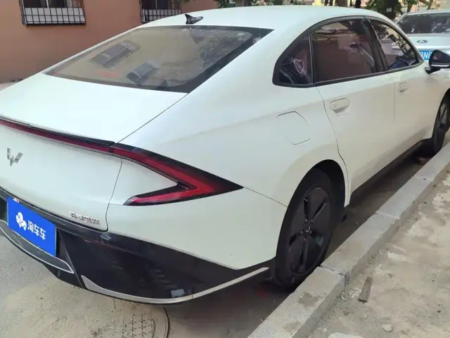 Wuling Starlight — Фото автомобиля 3