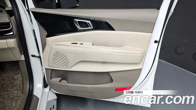 Kia Canival Новый Carnival 4 поколение Дизель 7 мест Signature — Фото автомобиля 25