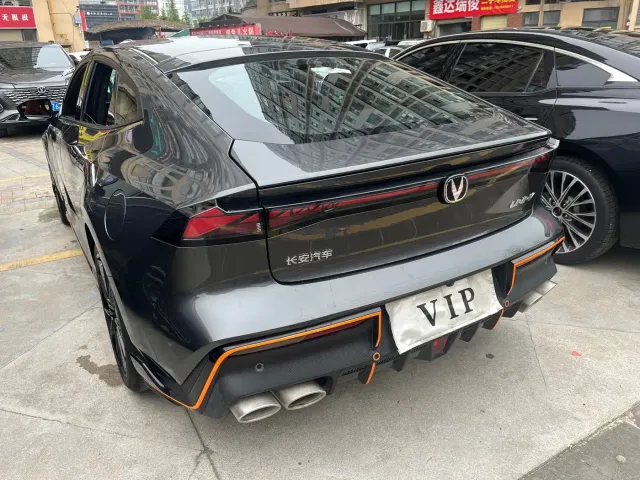 Changan UNI-V — Фото автомобиля 6