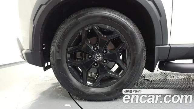 KG_Mobility_Ssangyong Rexton Новый Rexton Sport Khan Дизель 2.2 4WD — Фото автомобиля 5