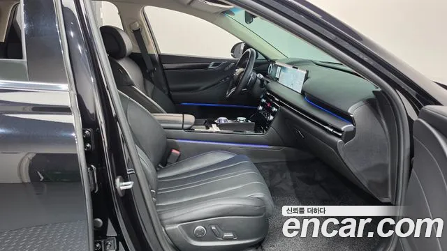 Genesis G80 RG3 — Фото автомобиля 16