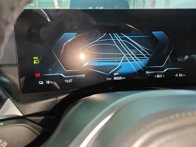 BMW i3 — Фото автомобиля 11