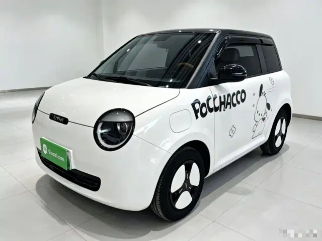 Фотография автомобиля — Changan Lumin
