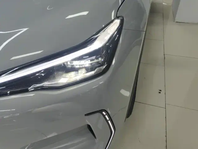 Geely Galaxy E5 — Фото автомобиля 5