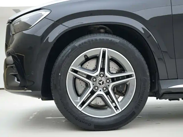 Mercedes-Benz GLE-Class — Фото автомобиля 13