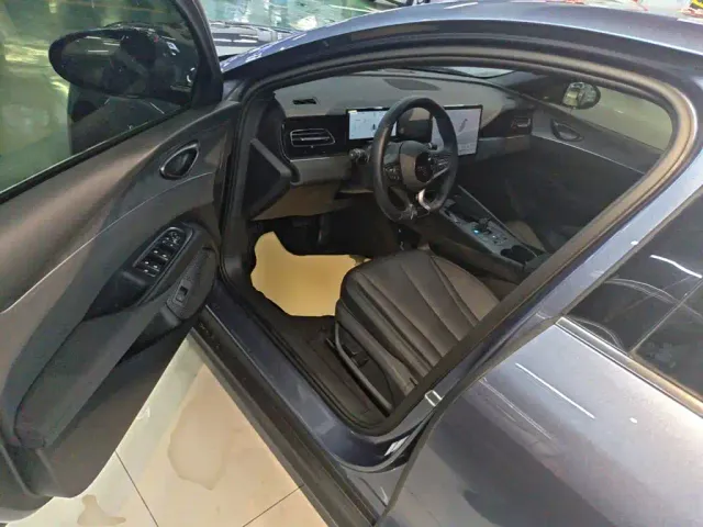 BYD Seal 06 — Фото автомобиля 15