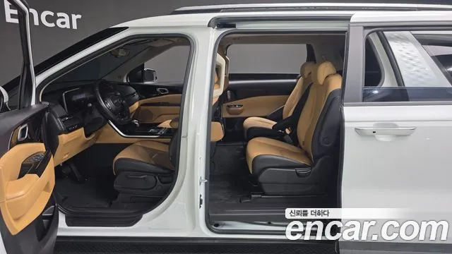 Kia Canival Carnival 4 поколение Дизель 9 мест Prestige — Фото автомобиля 16