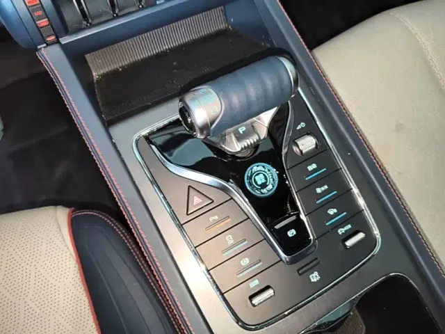 BYD Yuan PLUS — Фото автомобиля 13