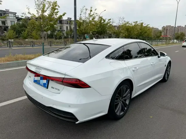 Audi A7 — Фото автомобиля 6