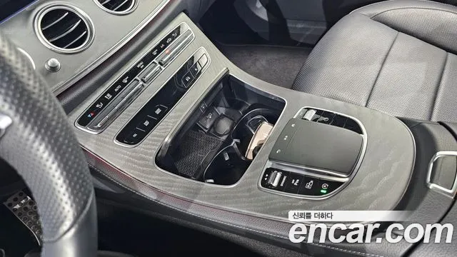 Mercedes-Benz E-Class E-класс W213 — Фото автомобиля 18