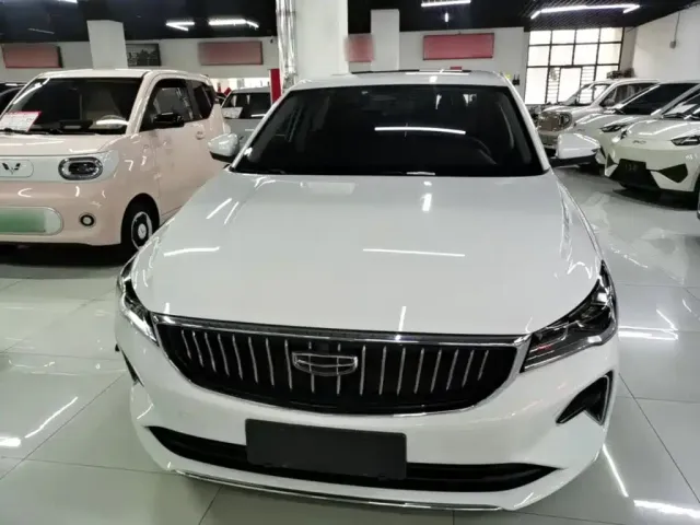 Geely Emgrand — Фото автомобиля 2
