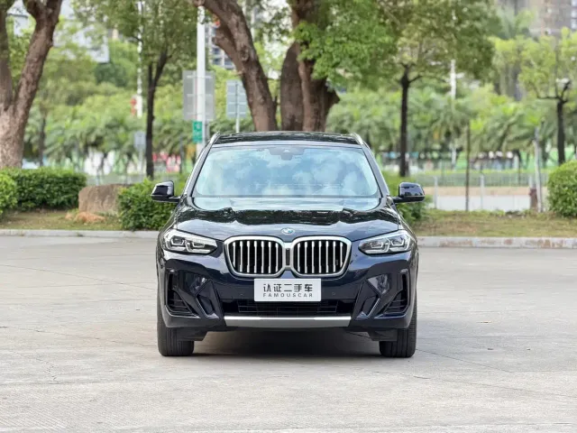 BMW X3 — Фото автомобиля 2