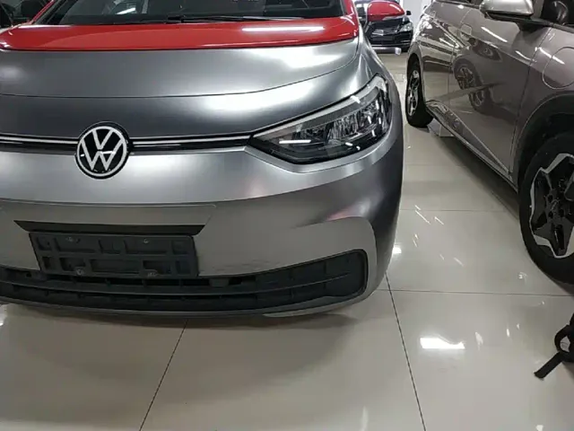 Volkswagen ID.3 — Фото автомобиля 23
