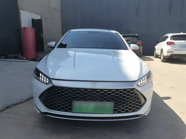 BYD Qin PLUS — Фото автомобиля 2